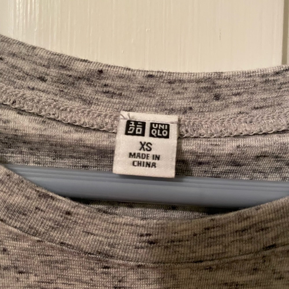 NWOT UniQlo padded, short-sleeve, maxi gray dress